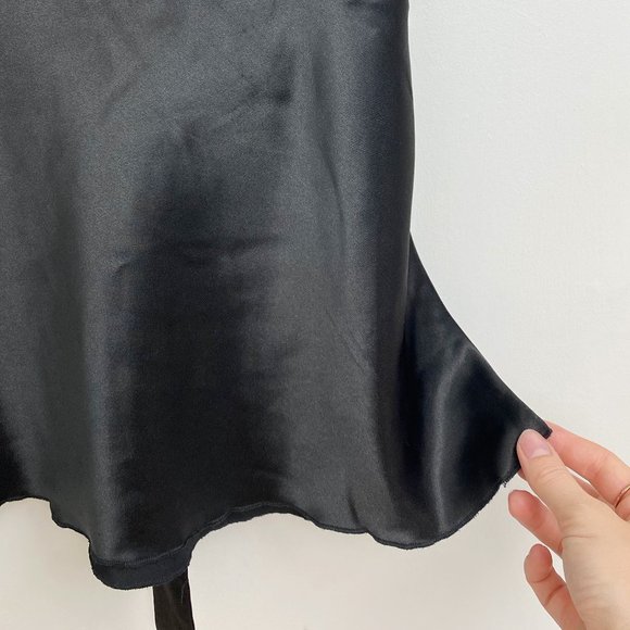 BLACK RUCHED BUST TOP - Picture 4 of 7